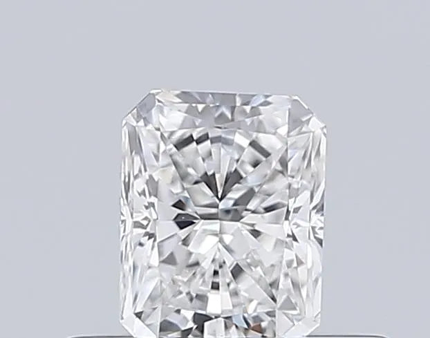 0.37ct Radiant Natural Diamond (Colour H, Clarity VVS2, GIA Certified)