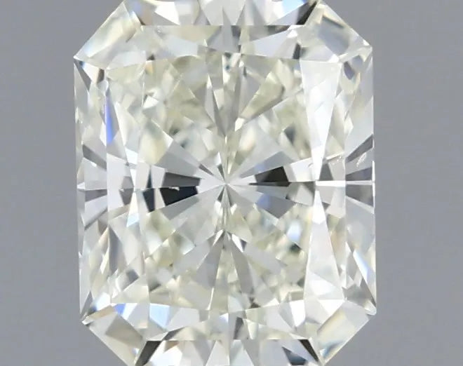 0.53ct Radiant Natural Diamond (Colour L, Clarity SI1, GIA Certified)