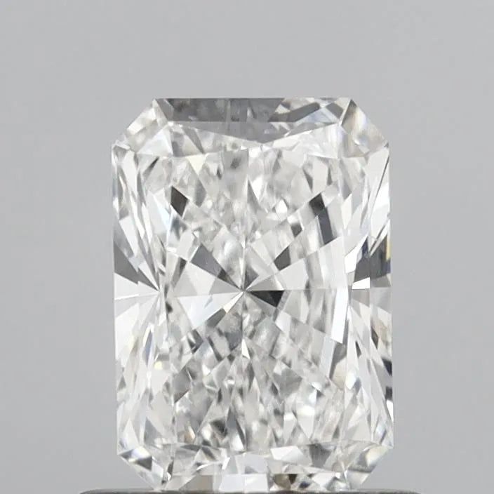 0.80ct Radiant Lab Grown Diamond (Colour E, Clarity VS2, IGI Certified)