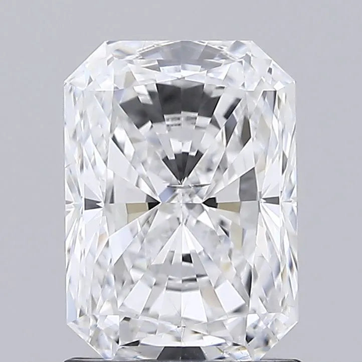 1.50ct Radiant Lab Grown Diamond (Colour E, Clarity SI1, IGI Certified)