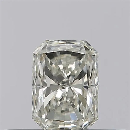 0.26ct Radiant Natural Diamond (Colour I, Clarity IF, GIA Certified)