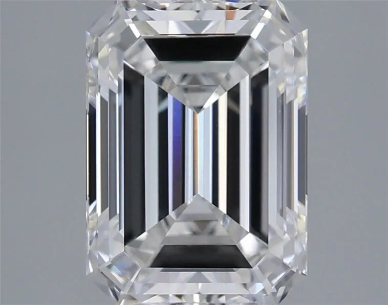2.80ct Emerald Lab Grown Diamond (Colour E, Clarity VVS1, IGI Certified)