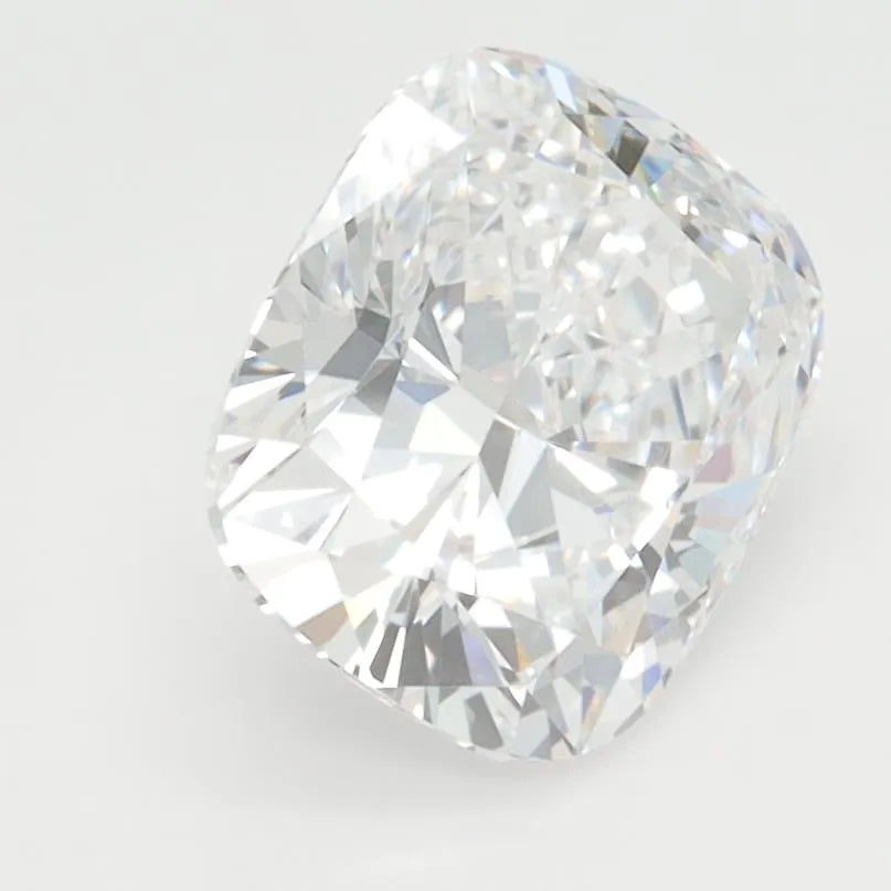 2.00ct Cushion brilliant Lab Grown Diamond (Colour D, Clarity VVS2, IGI Certified)
