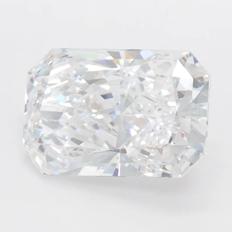 2.00ct Radiant Lab Grown Diamond (Colour D, Clarity VVS1, IGI Certified)