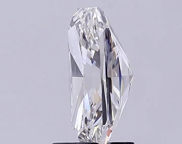 2.53ct Radiant Lab Grown Diamond (Colour G, Clarity VS2, IGI Certified)