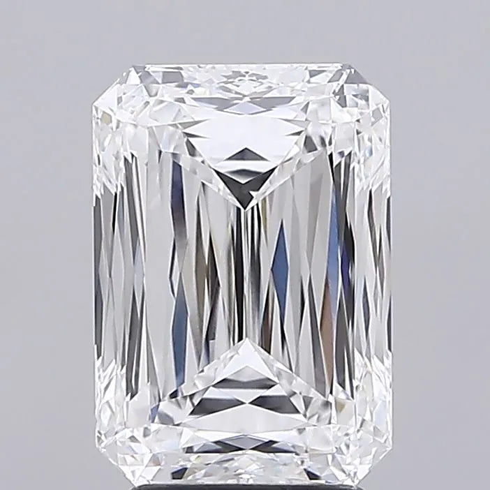 4.04ct Radiant Lab Grown Diamond (Colour D, Clarity VVS1, IGI Certified)