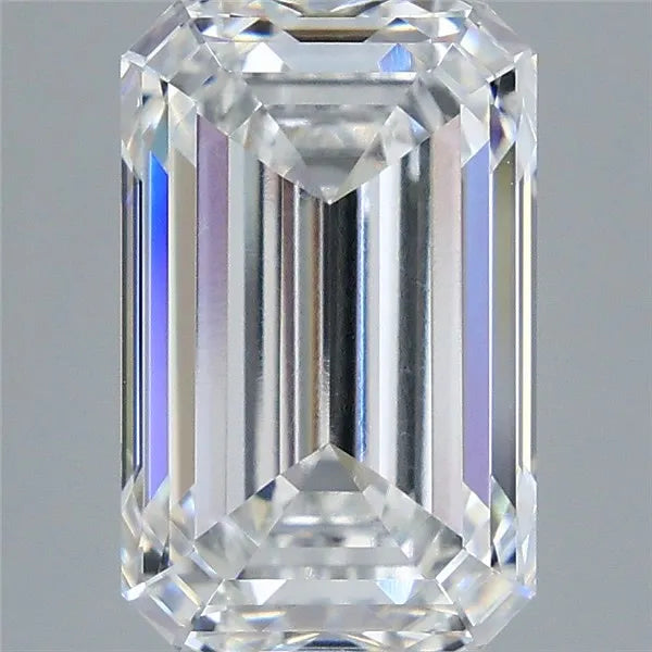 4.52ct Emerald Lab Grown Diamond (Colour E, Clarity VVS2, IGI Certified)