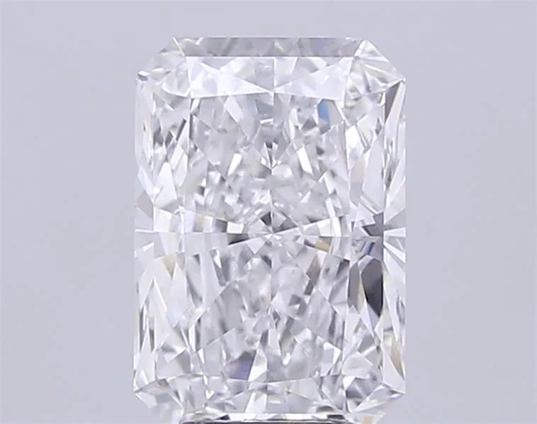 4.73ct Radiant Lab Grown Diamond (Colour D, Clarity VVS2, IGI Certified)